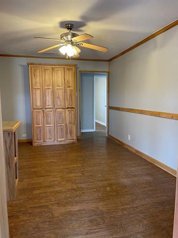 Building Photo - 1010 FM 902