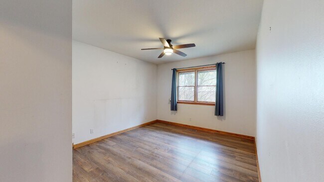 Building Photo - Beautiful Acreage