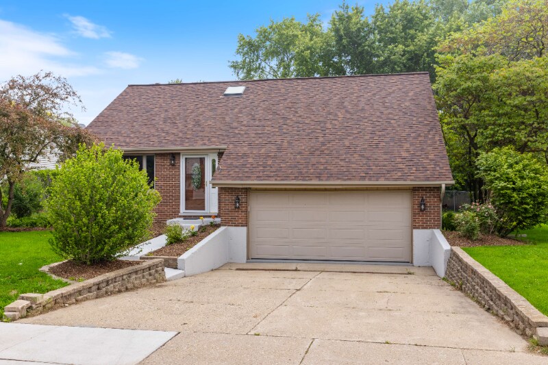 Primary Photo - 13723 S Mallard Dr