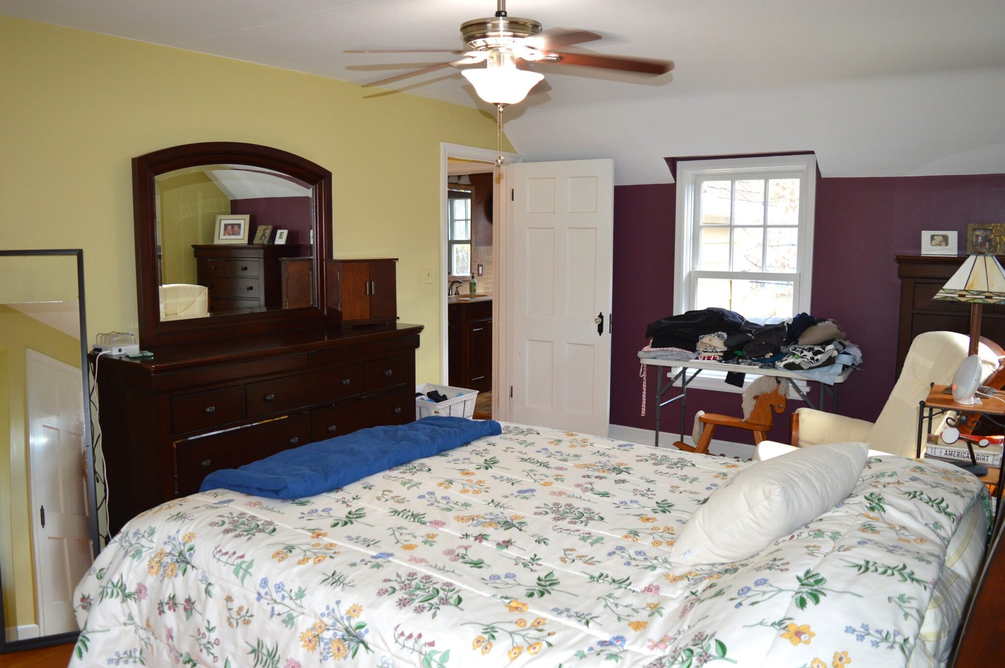 Building Photo - 4145 Hiawatha Dr