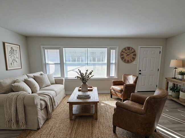 Building Photo - 1003 Linden