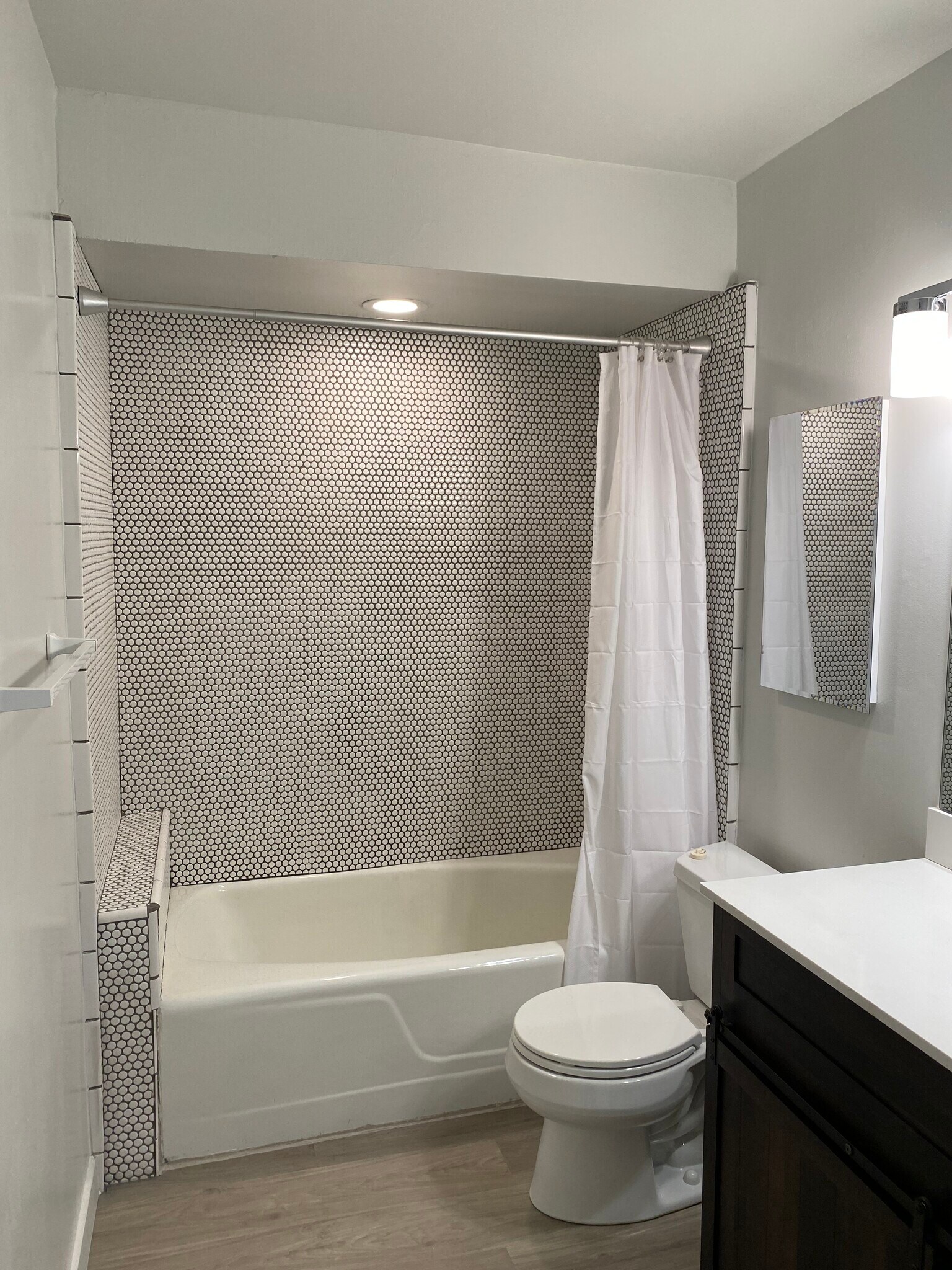 Building Photo - 2020 Albatross St