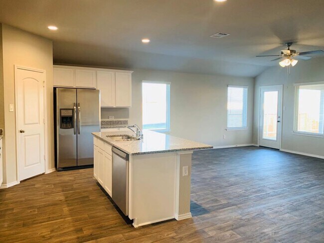 Building Photo - 22730 Busalla Trail