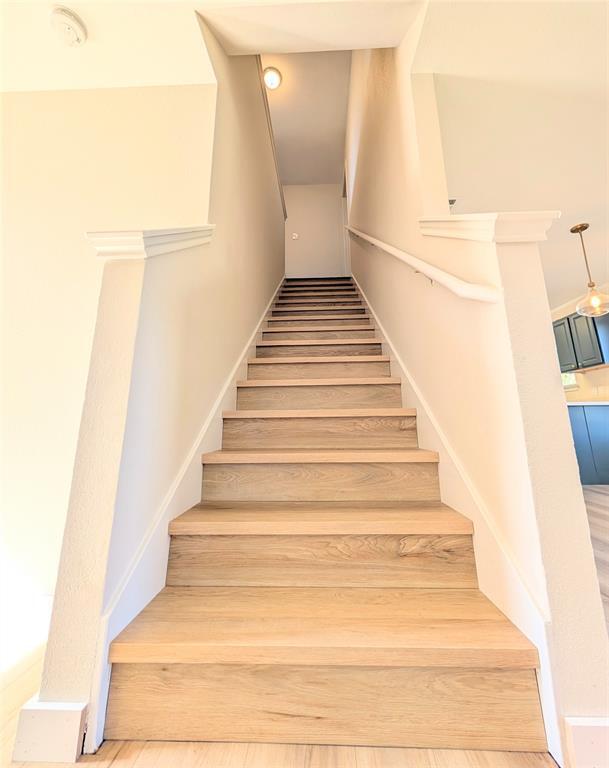 Building Photo - 222 Phillips St