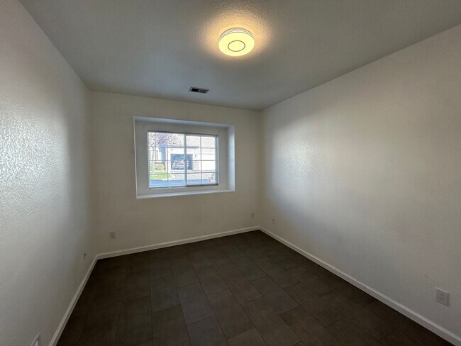 Building Photo - Step Into Style at This Renovated Greeley ...