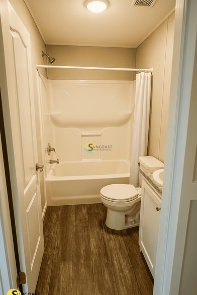 Building Photo - 6562 Coolidge St