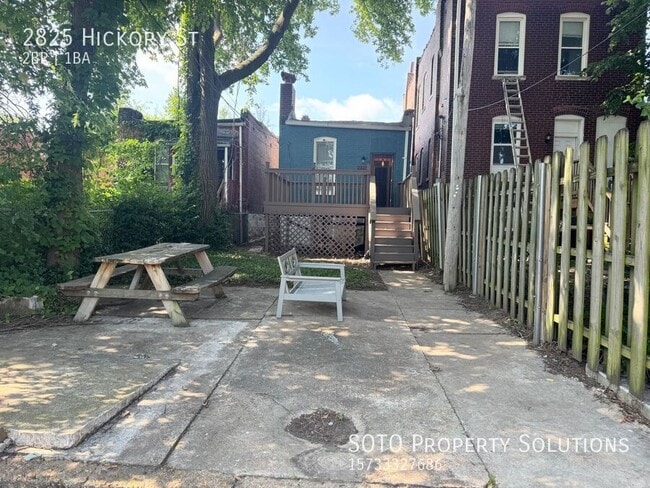 Building Photo - 2825 Hickory St