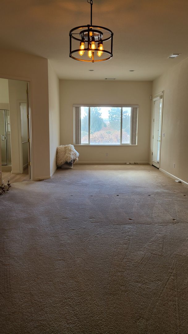 Building Photo - Luxury 5bed/3ba Rental in Spanish Springs ...