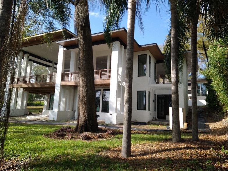 Building Photo - 2053 Carolina Ave