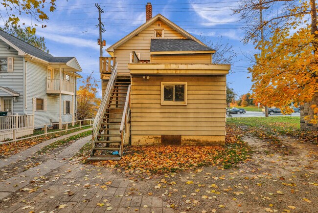 Building Photo - 917 S Pennsylvania Ave