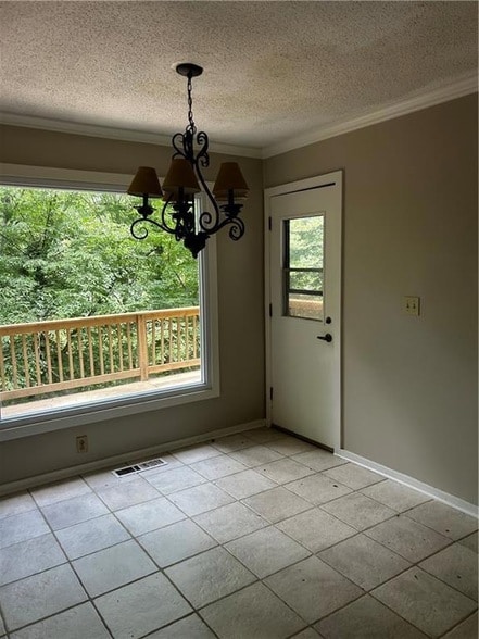 Building Photo - 2710 Margaret Mitchell Dr NW