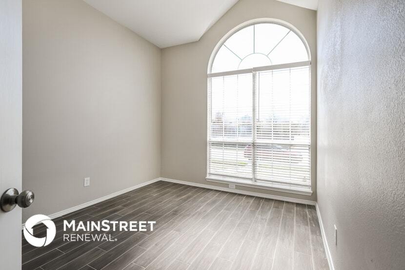 Building Photo - 8117 Eagle Dr