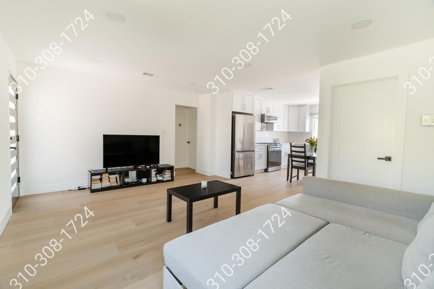 Building Photo - 3023 Glendon Ave
