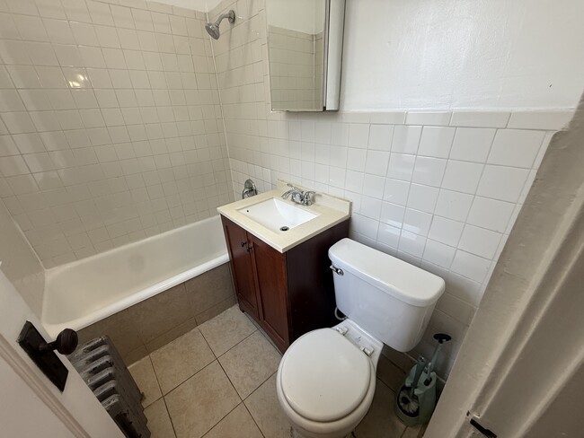 Building Photo - 2801 N Keating Ave