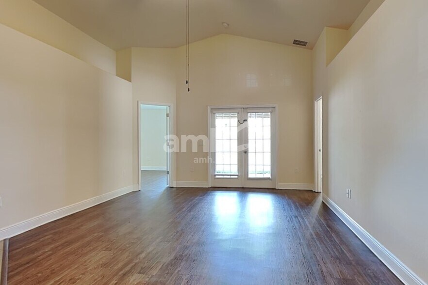 Building Photo - 10708 Standing Stone Dr