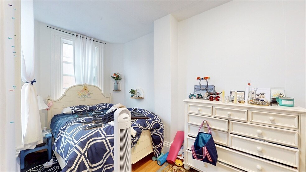 *Pictures are representative samples of the advertised unit. In some cases, the actual units you tou - 398 Beacon St