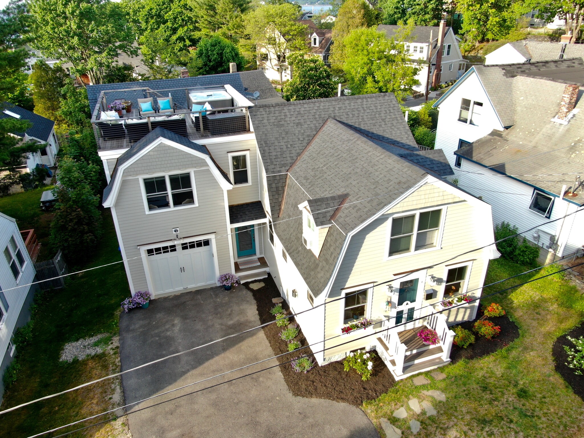 Home features a very large ROOF DECK with a fabulous hot tub/ocean views. - 11 Henry St