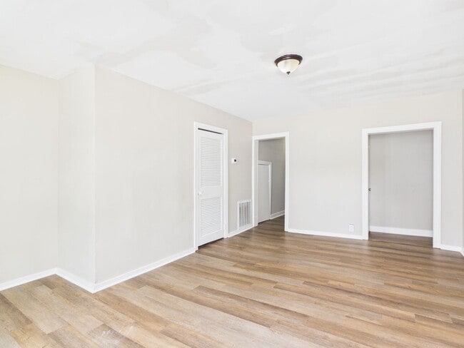 Building Photo - 529 Harrison St
