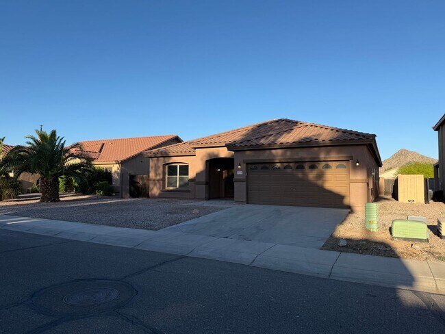 Building Photo - 33190 N Cherry Creek Rd