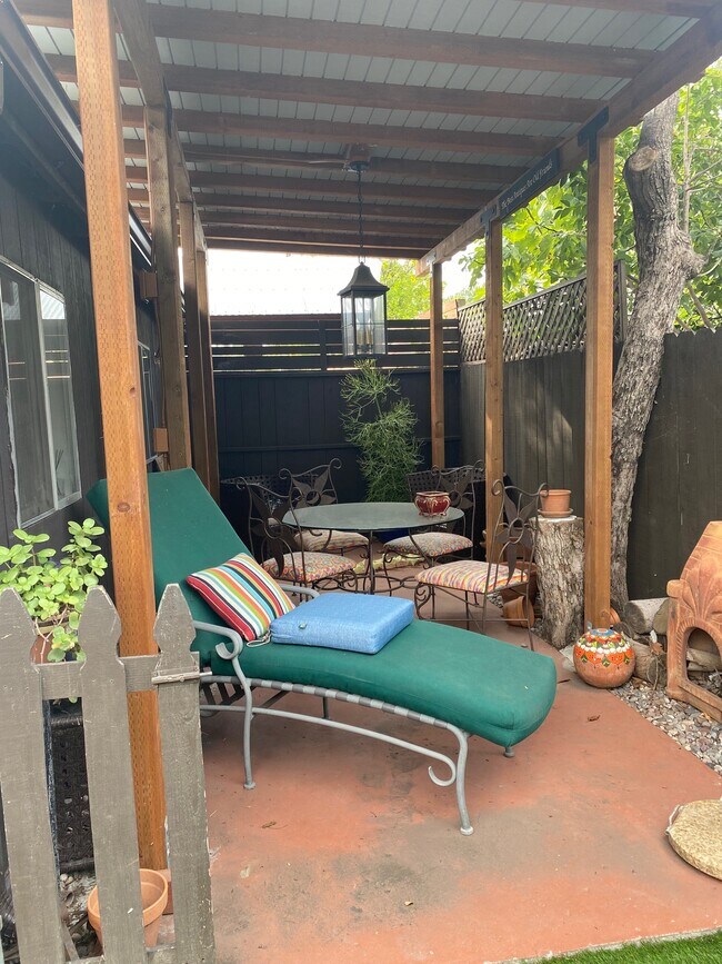 Building Photo - 4721 Cartwright Ave