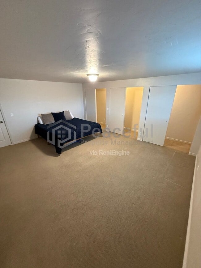 Building Photo - 5386 Emmeline Dr