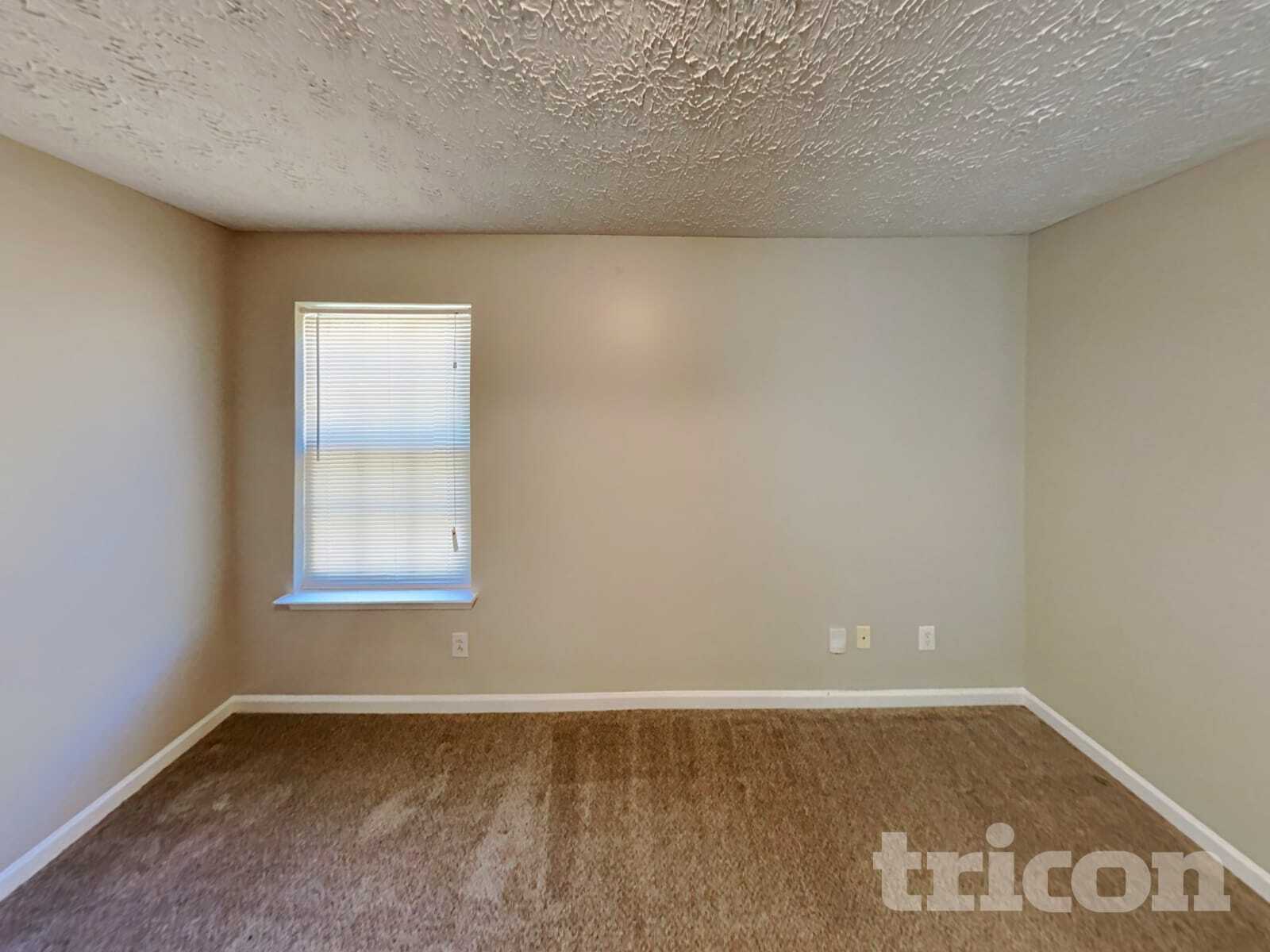 Building Photo - 4586 Darrowby Dr