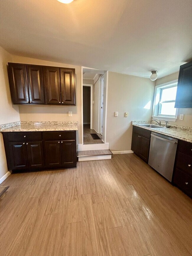 Building Photo - 3-bedroom Cape Cod in Susquehanna District