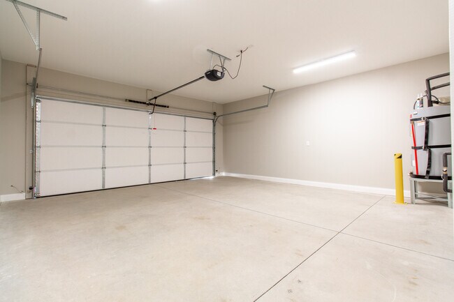 Building Photo - 3469 Frylee Ct