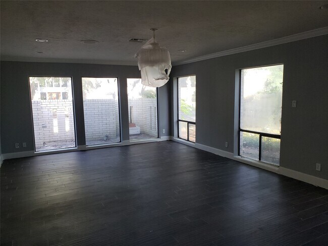 Building Photo - 10738 Villa Lea Ln