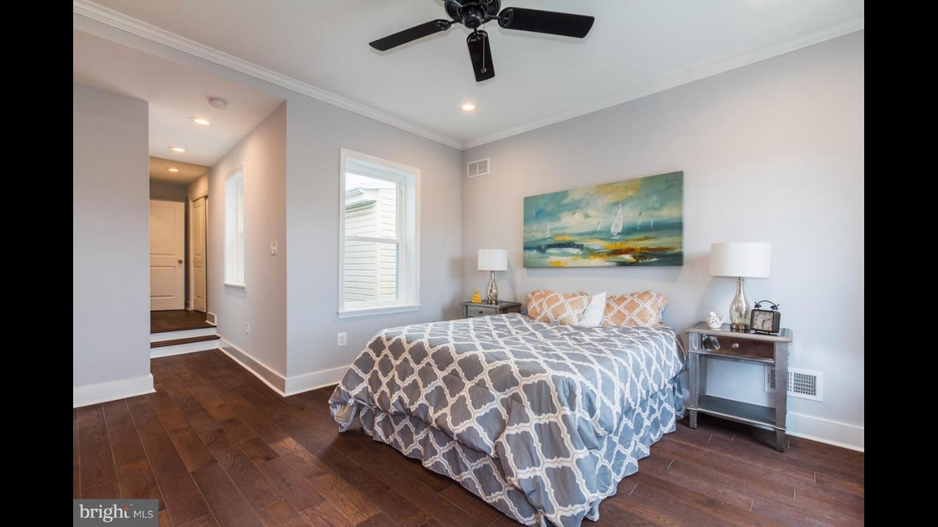 Building Photo - 9 E Fort Ave