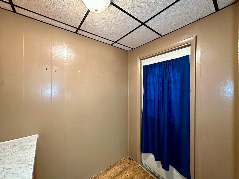 Building Photo - 715 Rear Mabel St