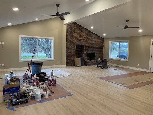 Building Photo - 3709 N Meridian Rd