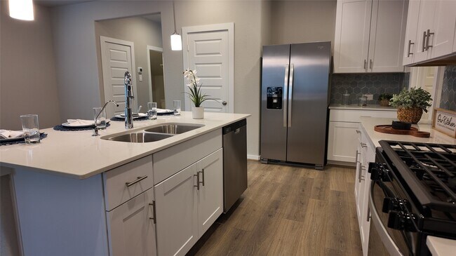 Building Photo - 16993 Juniper Blossom Bnd