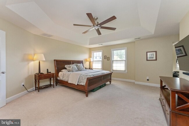 Building Photo - 921 Putting Green Cir