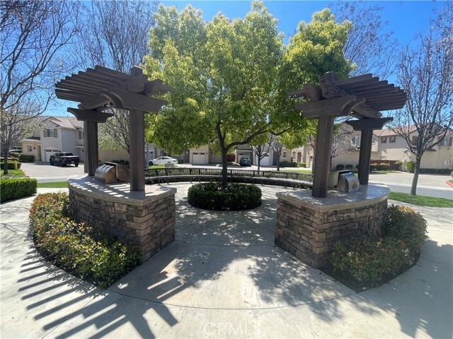 Building Photo - 1526 Beacon