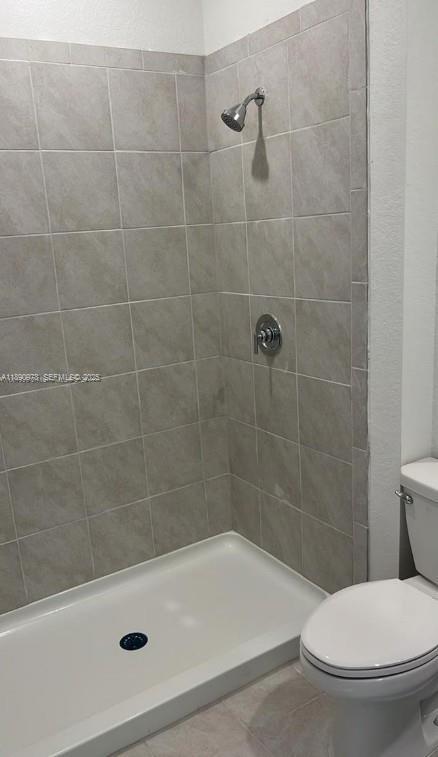 Building Photo - 606 SW 12th St