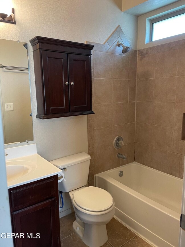 Building Photo - 11249 Duster Dr