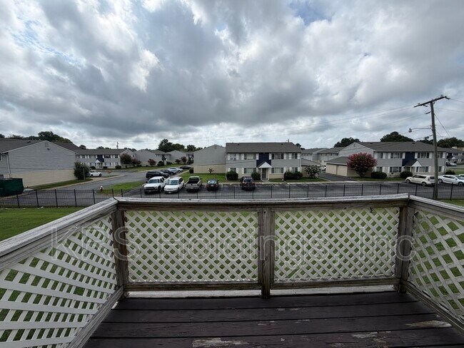 Building Photo - 64 Emeraude Plage