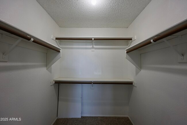 Building Photo - 455 N Tegner St