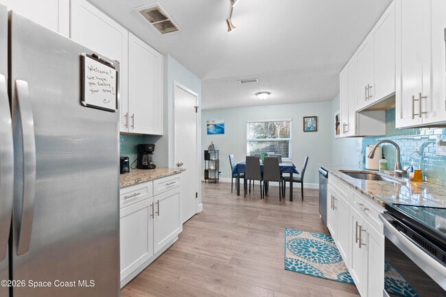 Building Photo - 255 Ocean View Ln