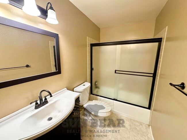 Building Photo - 1,590 Sq. Ft. Tyrolian Chalet – Full IVGID & Tennis Access -Allows a dog upon approval!