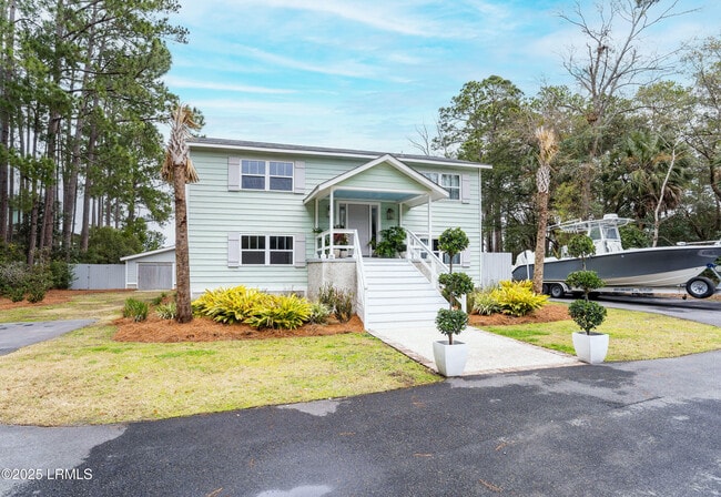 Building Photo - 55 Coosaw River Dr