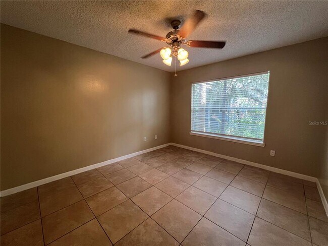 Building Photo - 709 Secret Harbor Ln