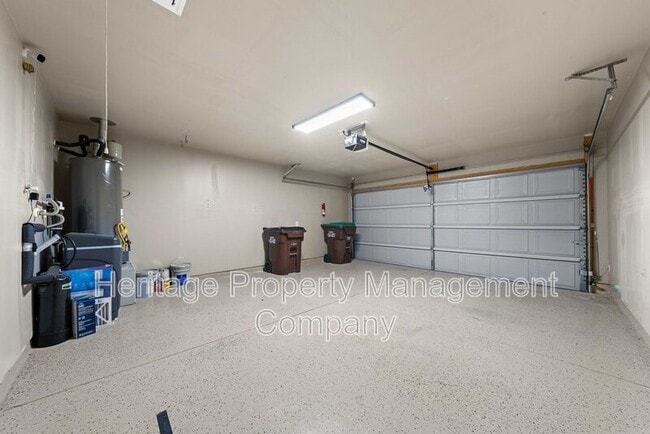 Building Photo - 148 Sage Sparrow