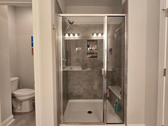 Building Photo - 1207 Falling Rock Pl