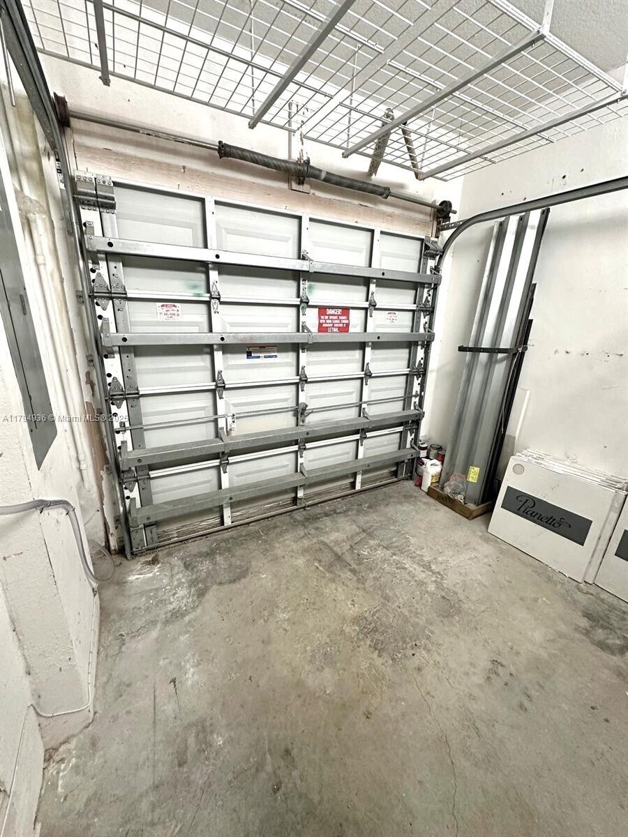 Building Photo - 9285 SW 220th Ter