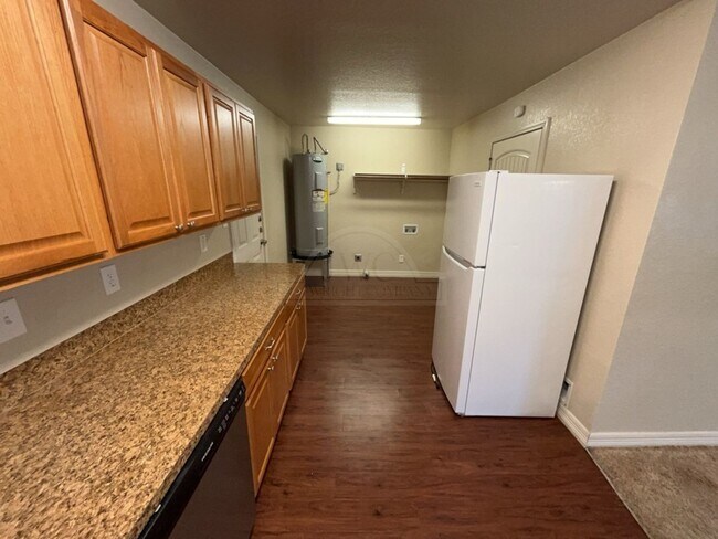 Building Photo - 1603 Massey St