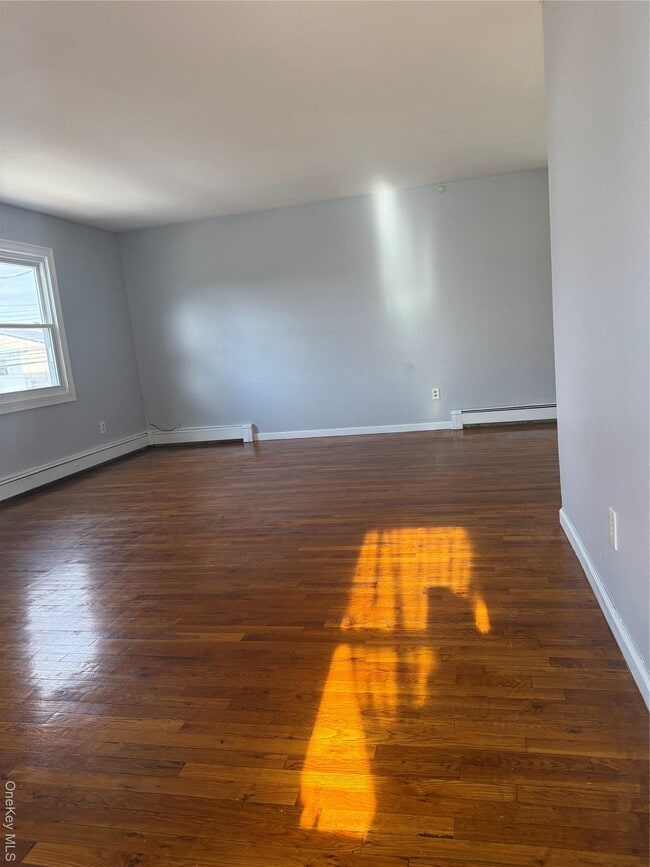 Building Photo - 147-29 227th St