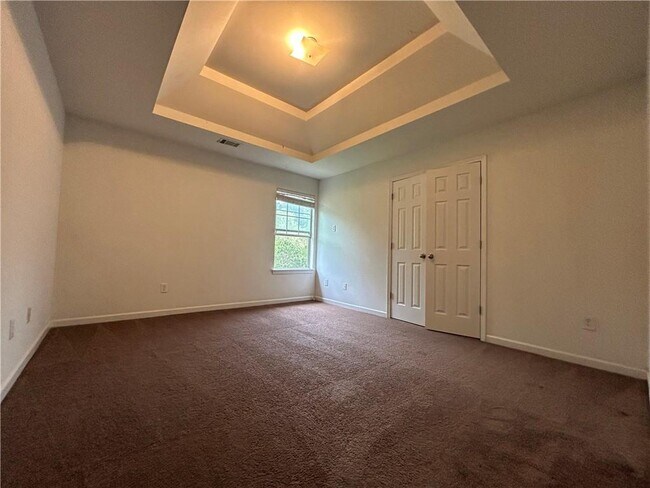 Building Photo - 1040 Baltic Way