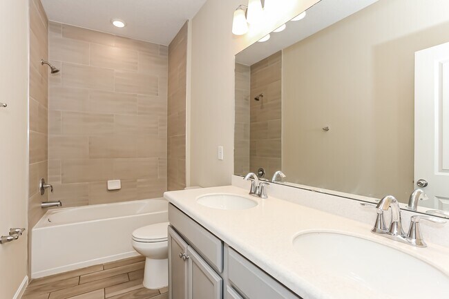 Building Photo - 2180 Sequoia Ct